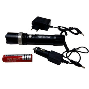 چراغ قوه زوم دار