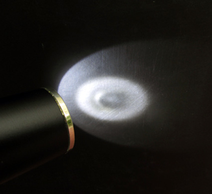 چراغ قوه پلیسی چراغ قوه پلیسی