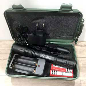 چراغ قوه نورافکن