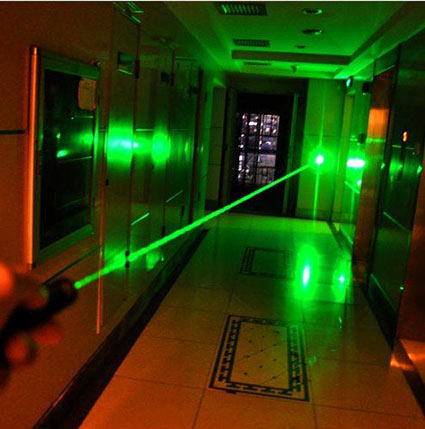 لیزرپوینترسبز لیزرپوینترسبز