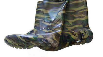 چکمه ماهیگیری چکمه ماهیگیری