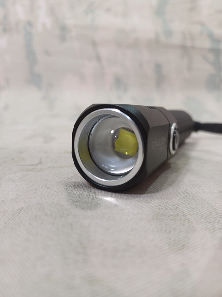 چراغ قوه بند دار شارژی 3 حالته چراغ قوه بند دار شارژی 3 حالته