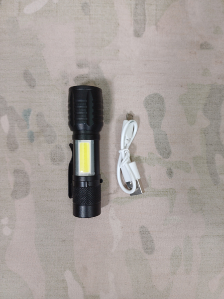 چراغ قوه جیبی شارژی 3 حالته چراغ قوه جیبی شارژی 3 حالته