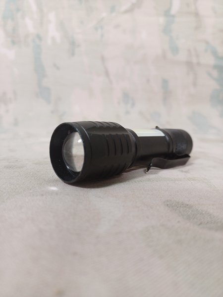 چراغ قوه جیبی شارژی 3 حالته چراغ قوه جیبی شارژی 3 حالته