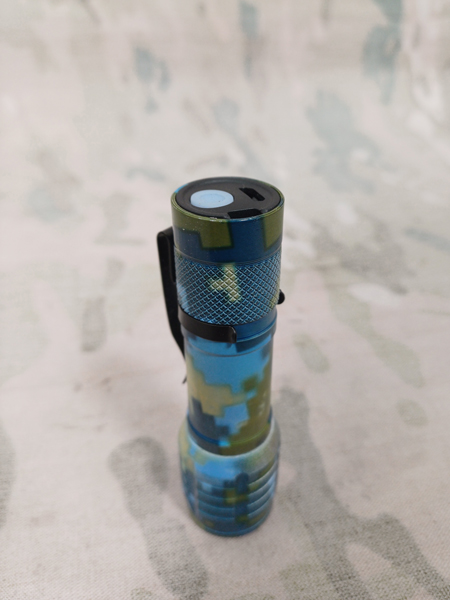 چراغ قوه جیبی شارژی 3 حالته کامو چراغ قوه جیبی شارژی 3 حالته کامو