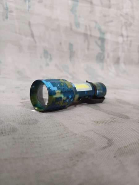 چراغ قوه جیبی شارژی 3 حالته کامو چراغ قوه جیبی شارژی 3 حالته کامو