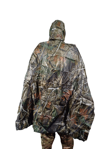 پانچو بارانی مدل استتار شاخ و برگ پانچو بارانی مدل استتار شاخ و برگ