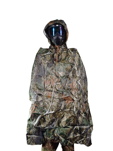 پانچو بارانی مدل استتار شاخ و برگ پانچو بارانی مدل استتار شاخ و برگ