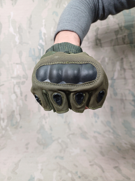 دستکش موتورسواری نیم انگشتی زیتونی دستکش موتورسواری نیم انگشتی زیتونی