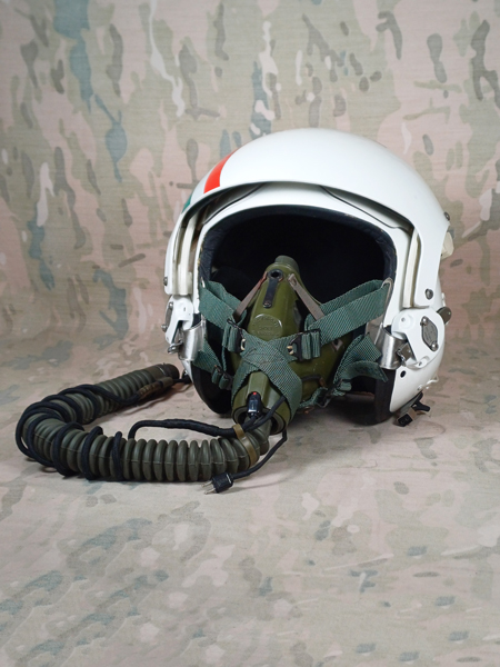 کلاه خلبانی هواپیمای جنگی ام 4 کلاه خلبانی هواپیمای جنگی ام 4